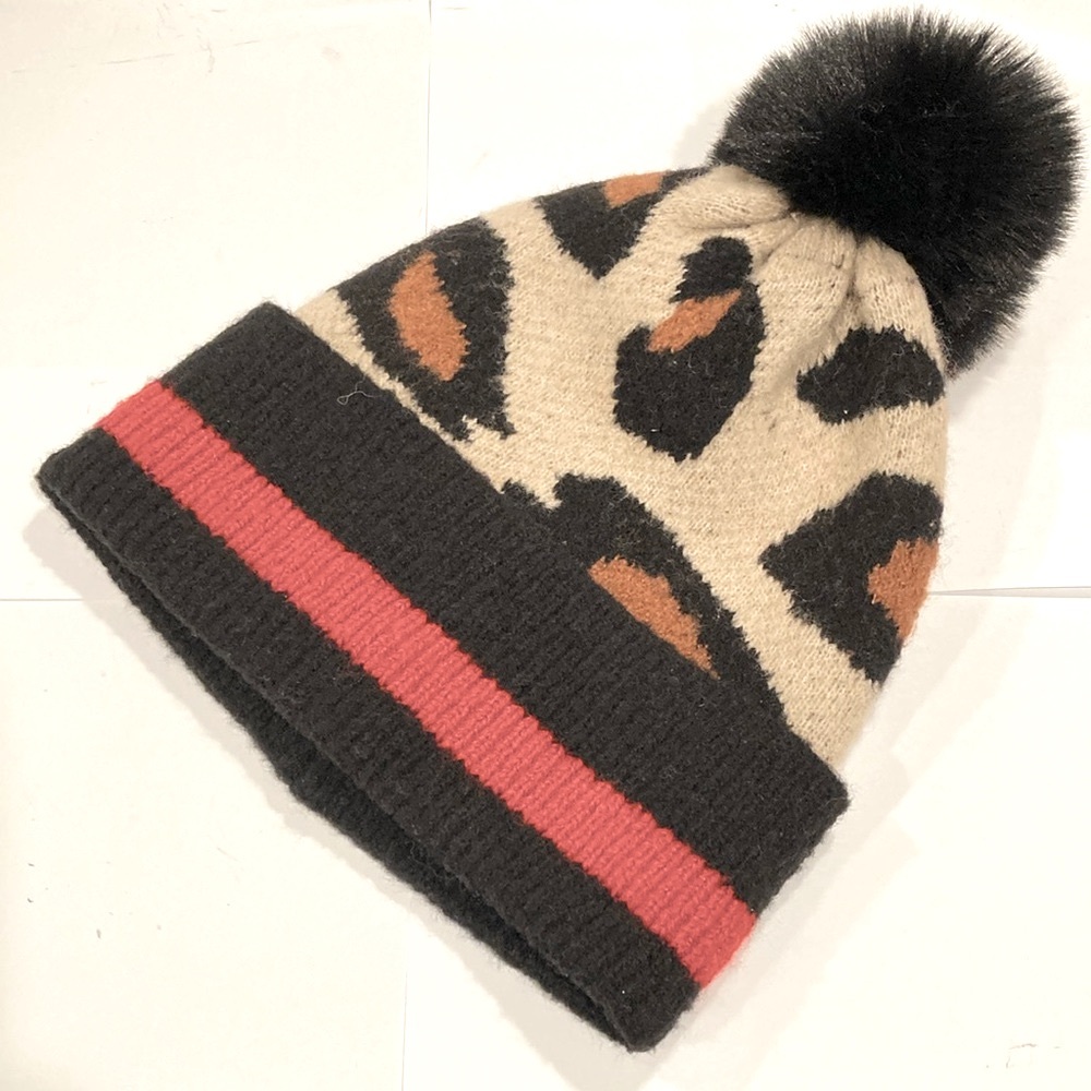Leopard Print Wool Beanie with Pom Pom - Black and Red